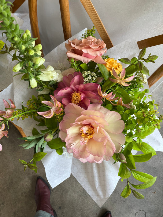 Big Mama Vase Arrangement